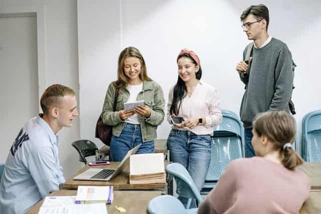 College WhatsApp Group Links
