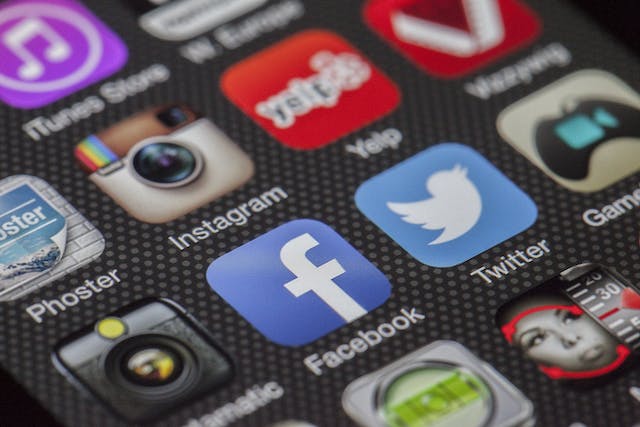Social Media WhatsApp Group Links